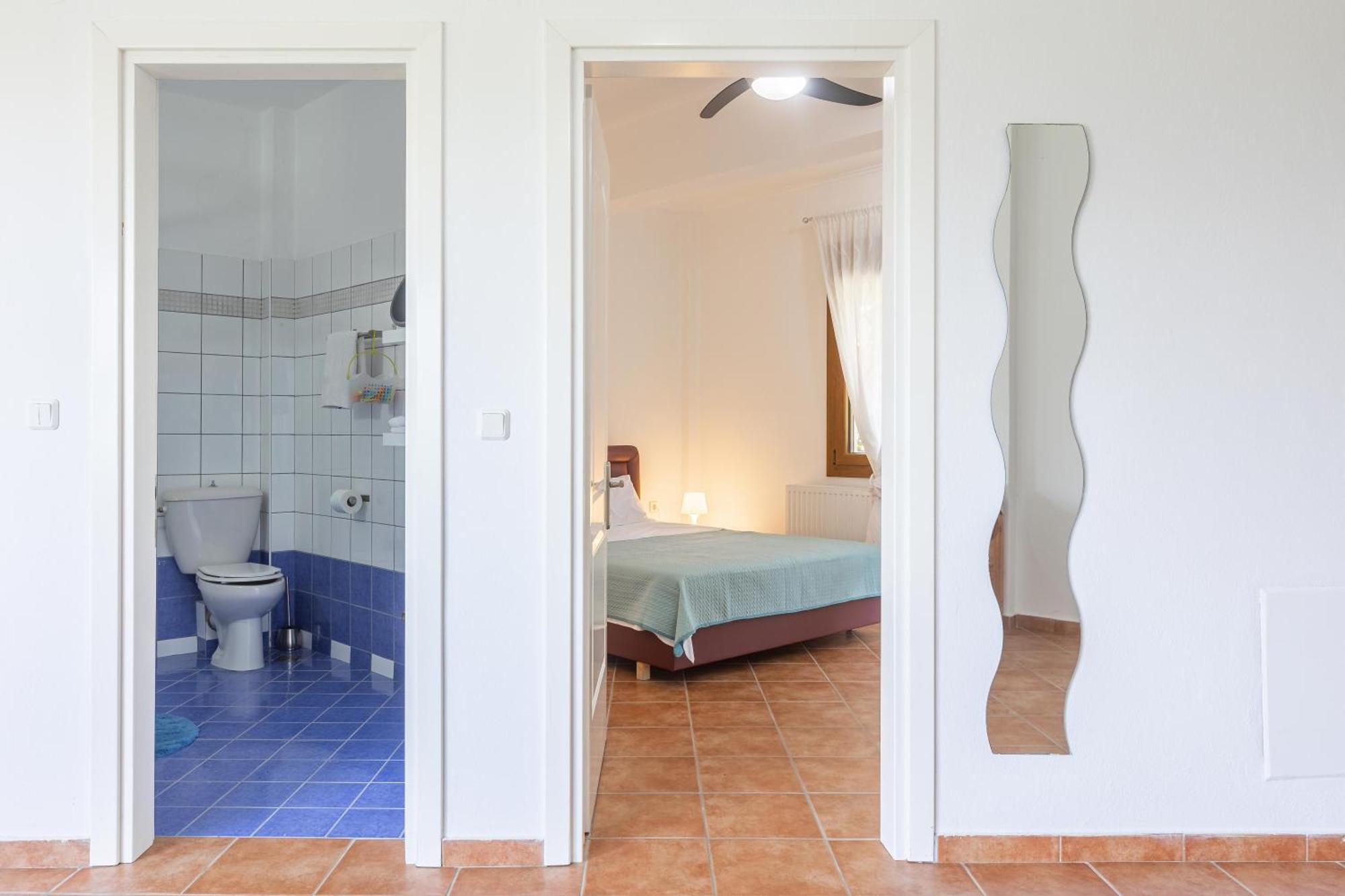 The Olympus Garden Beach House Litochoro Exterior photo